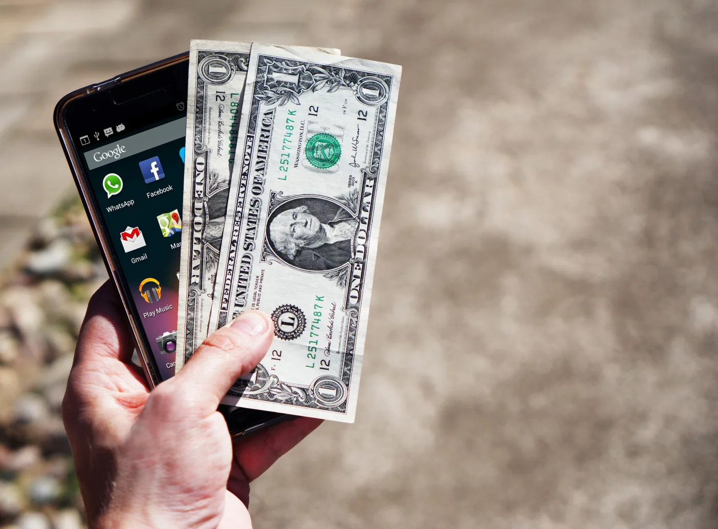 Best Invoice App in 2026: Buyer's Guide